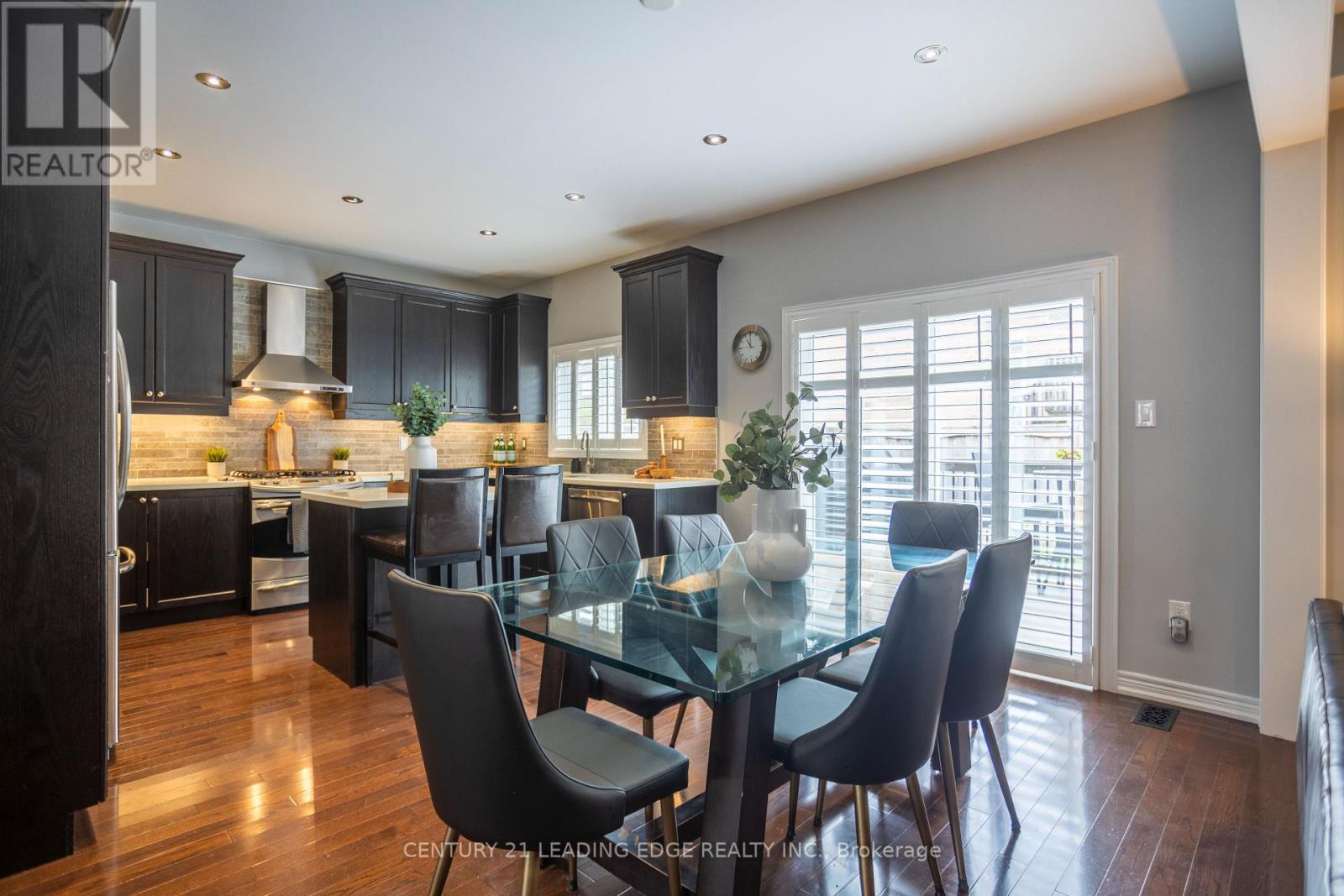 72 Pelister Drive, Markham, Ontario  L6E 0M7 - Photo 18 - N12426182
