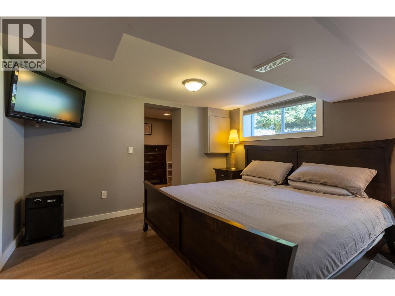 862 11th Avenue, Fernie, British Columbia  V0B 1M0 - Photo 40 - 10364164