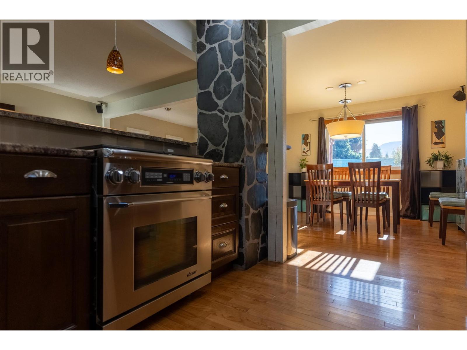 862 11th Avenue, Fernie, British Columbia  V0B 1M0 - Photo 17 - 10364164