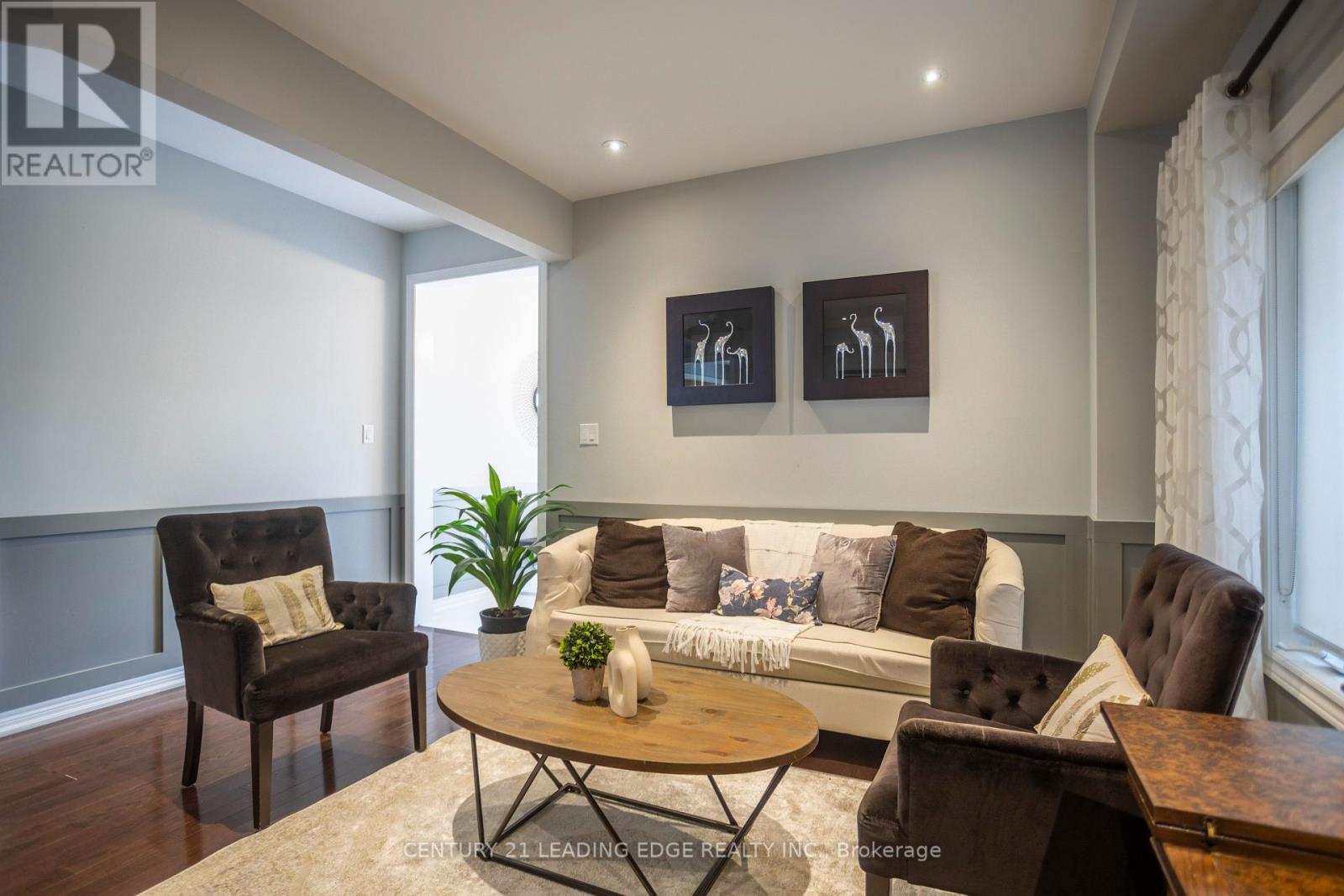 72 Pelister Drive, Markham, Ontario  L6E 0M7 - Photo 7 - N12426182
