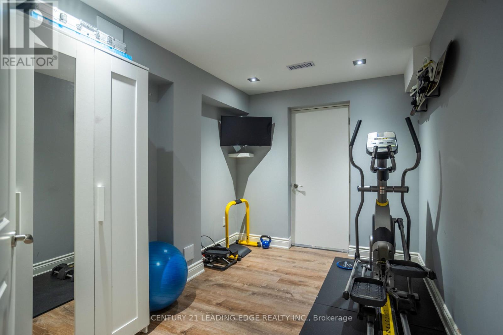 72 Pelister Drive, Markham, Ontario  L6E 0M7 - Photo 45 - N12426182