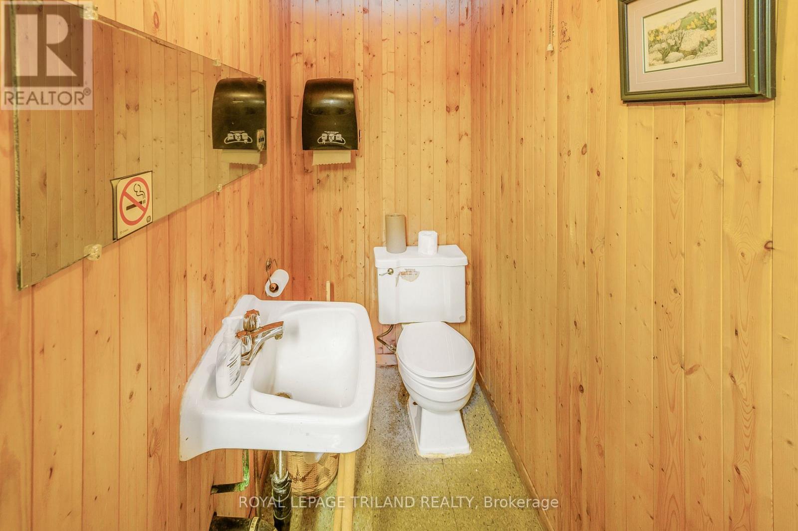 288 King Street S, Chatham-Kent, Ontario  N0P 1T0 - Photo 24 - X12427472