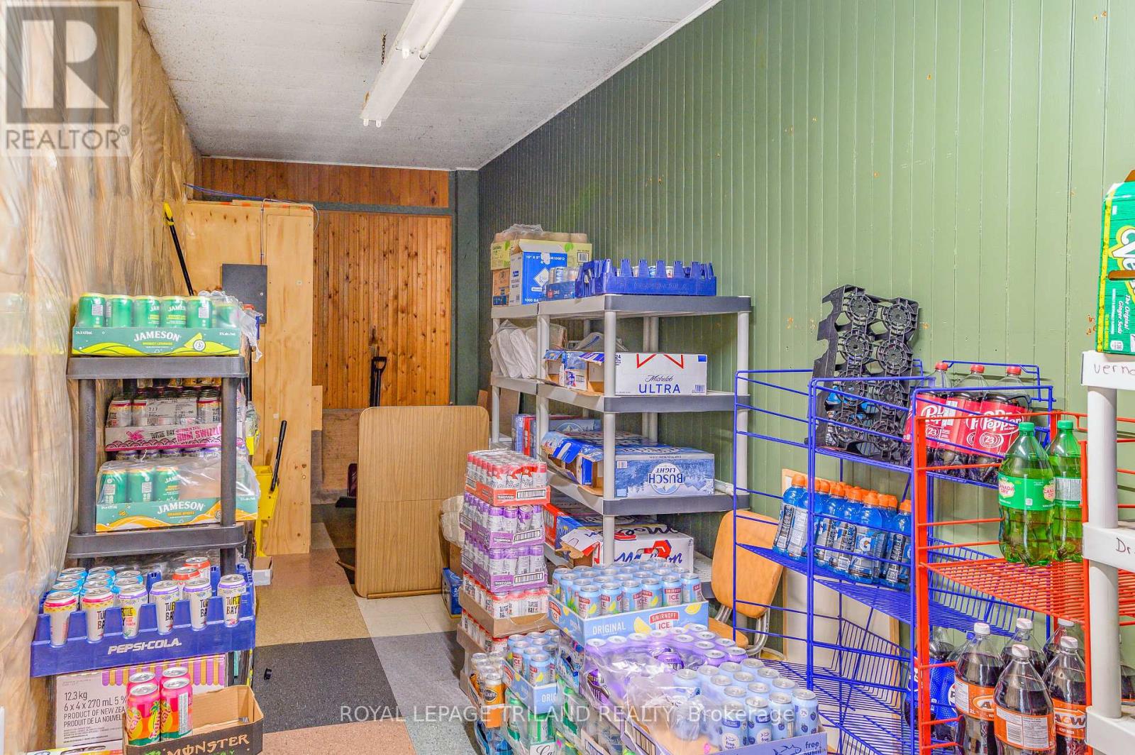 288 King Street S, Chatham-Kent, Ontario  N0P 1T0 - Photo 26 - X12427472