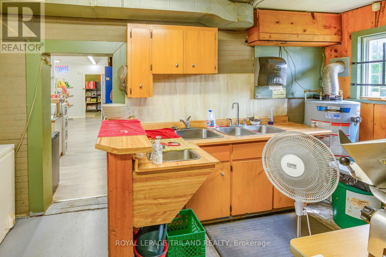 288 King Street S, Chatham-Kent, Ontario  N0P 1T0 - Photo 34 - X12427472