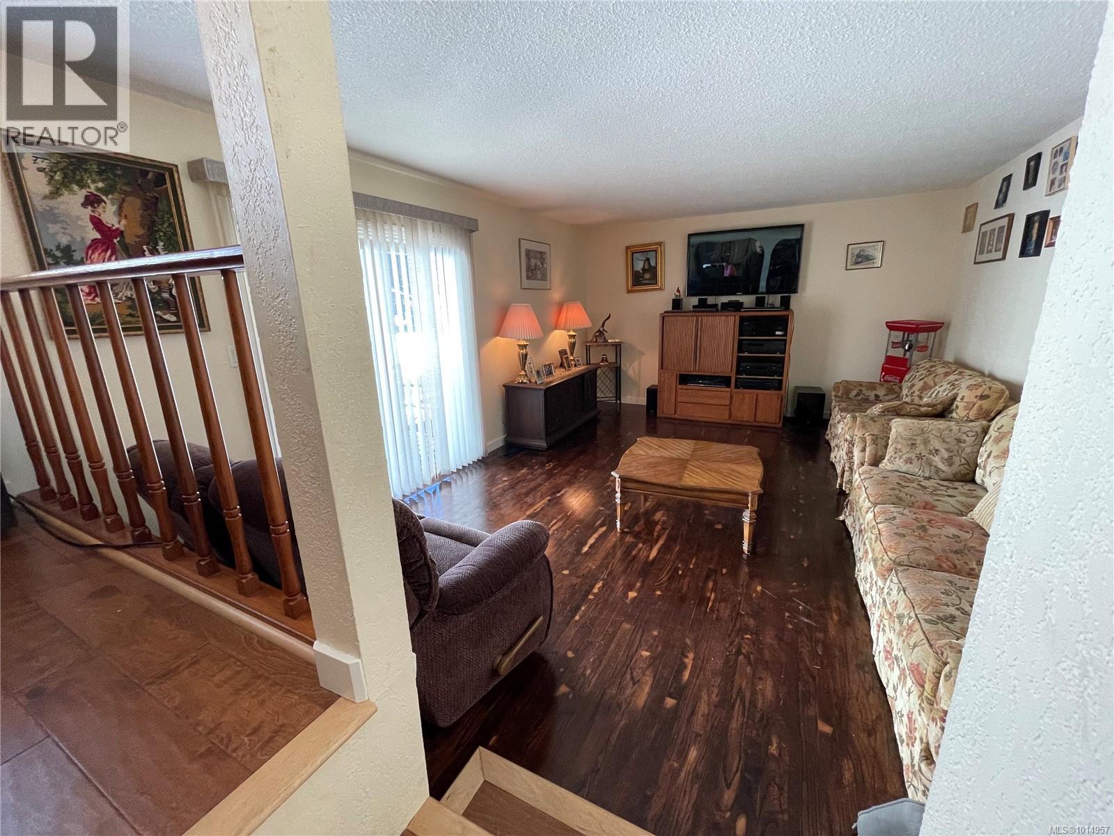 7130 Highland Dr, Port Hardy, British Columbia  V0N 2P0 - Photo 4 - 1014957