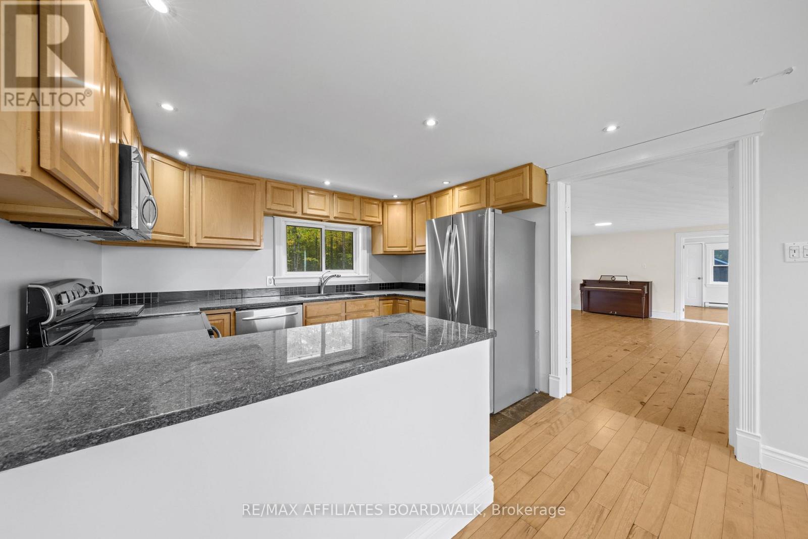 326 Black Bass Bay Road, Drummond/north Elmsley, Ontario  K7C 3C8 - Photo 15 - X12427491