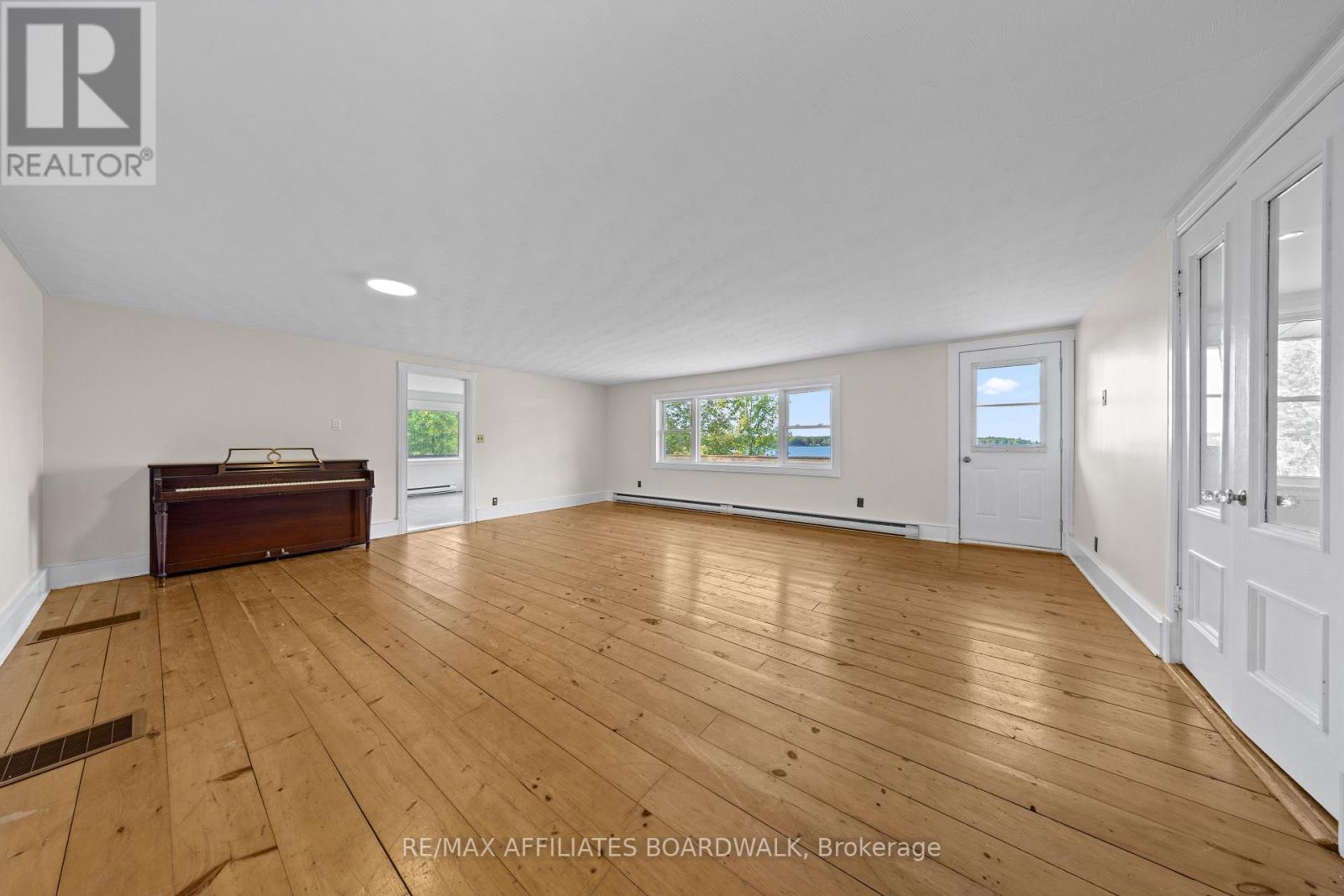 326 Black Bass Bay Road, Drummond/north Elmsley, Ontario  K7C 3C8 - Photo 18 - X12427491