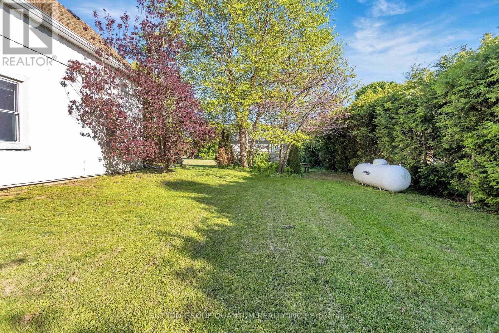 442 First Concession Road, Norfolk, Ontario  N0E 1M0 - Photo 35 - X12427377