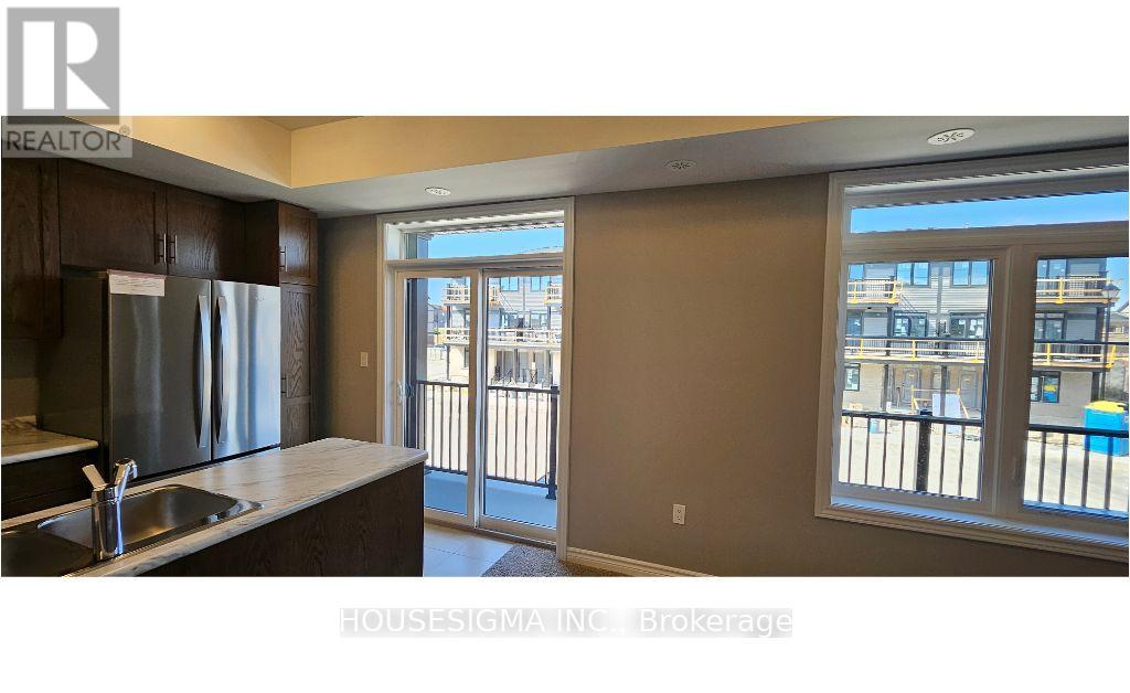64 Lomond Lane, Kitchener, Ontario  N2R 0T6 - Photo 2 - X12427416