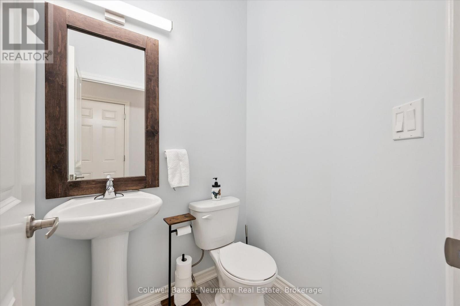 119 Fleming Road, Guelph, Ontario  N1E 0M2 - Photo 16 - X12427475