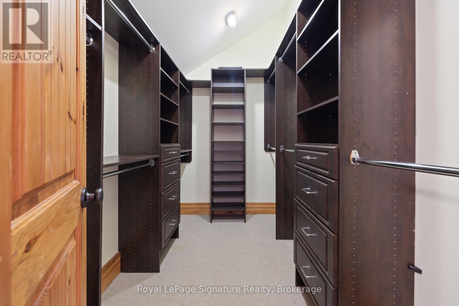 161 Snowbridge Way, Blue Mountains, Ontario  L9Y 0V1 - Photo 27 - X12427481