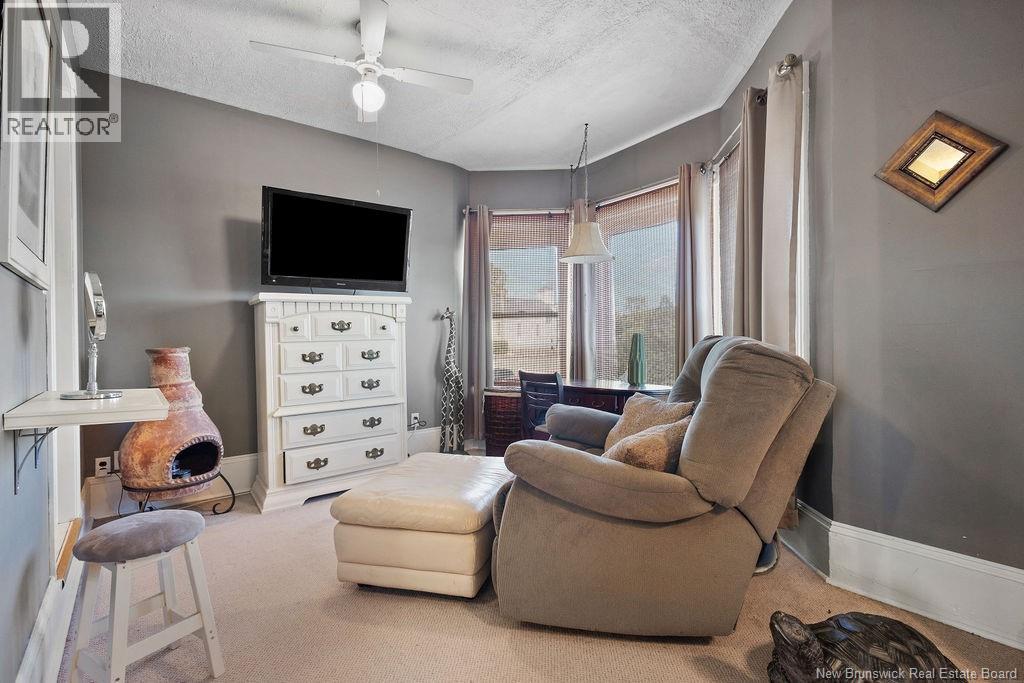215 Regent Street, Miramichi, New Brunswick  E1V 2M9 - Photo 33 - NB127203