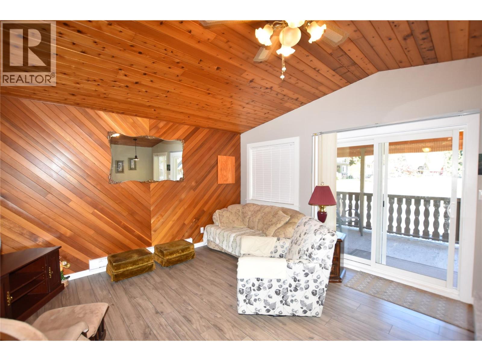 190 Falcon Avenue, Vernon, British Columbia  V1H 2A1 - Photo 19 - 10359186