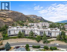 3901 32 Avenue Unit# 318 Alexis Park