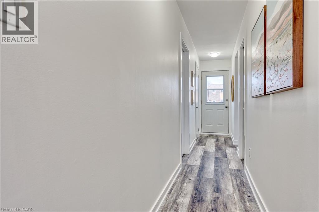 20 Anna Capri Drive Unit# 26, Hamilton, Ontario  L8W 1M6 - Photo 2 - 40773795