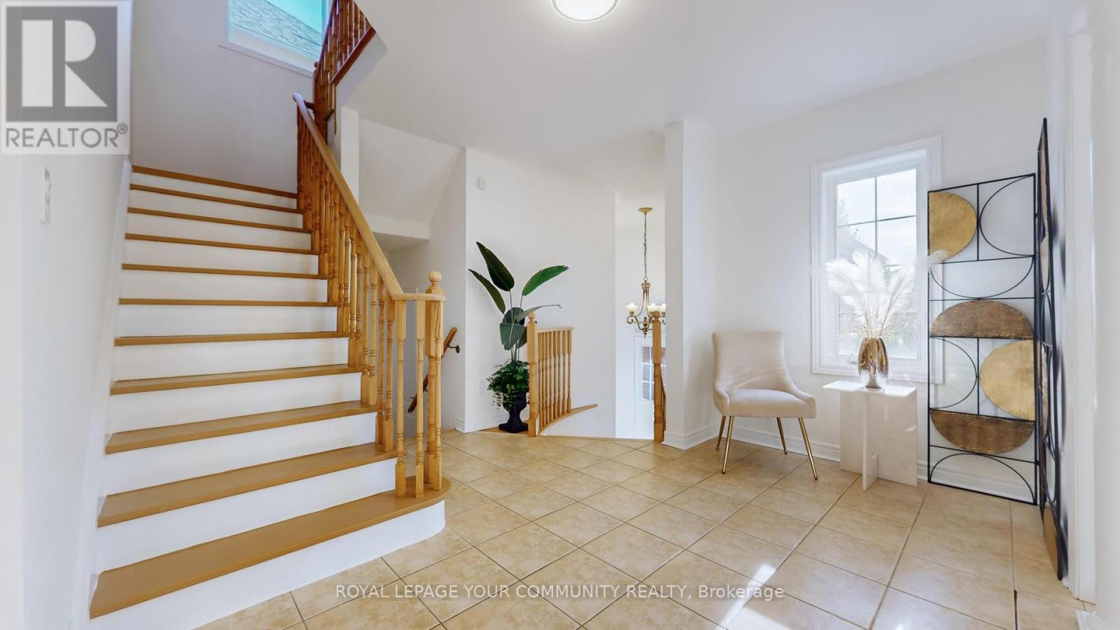 61 Mynden Way, Newmarket, Ontario  L3X 3A8 - Photo 27 - N12419291