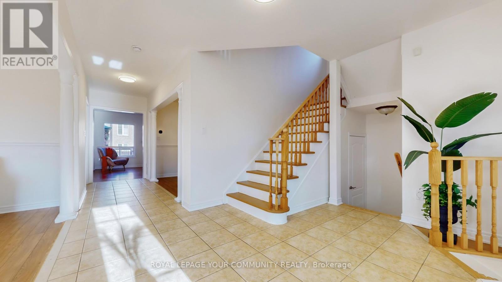 61 Mynden Way, Newmarket, Ontario  L3X 3A8 - Photo 26 - N12419291