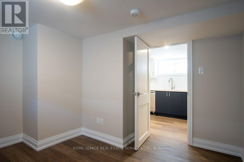 Lower - 256 Annette Street, Toronto, Ontario  M6P 1R1 - Photo 5 - W12426745