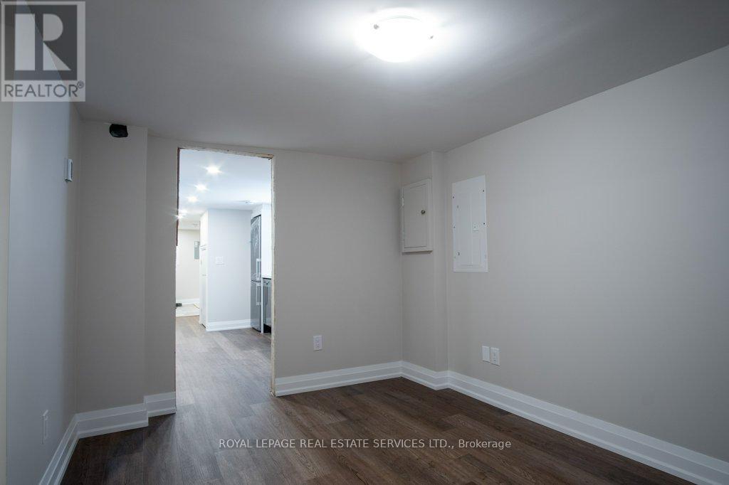Lower - 256 Annette Street, Toronto, Ontario  M6P 1R1 - Photo 6 - W12426745