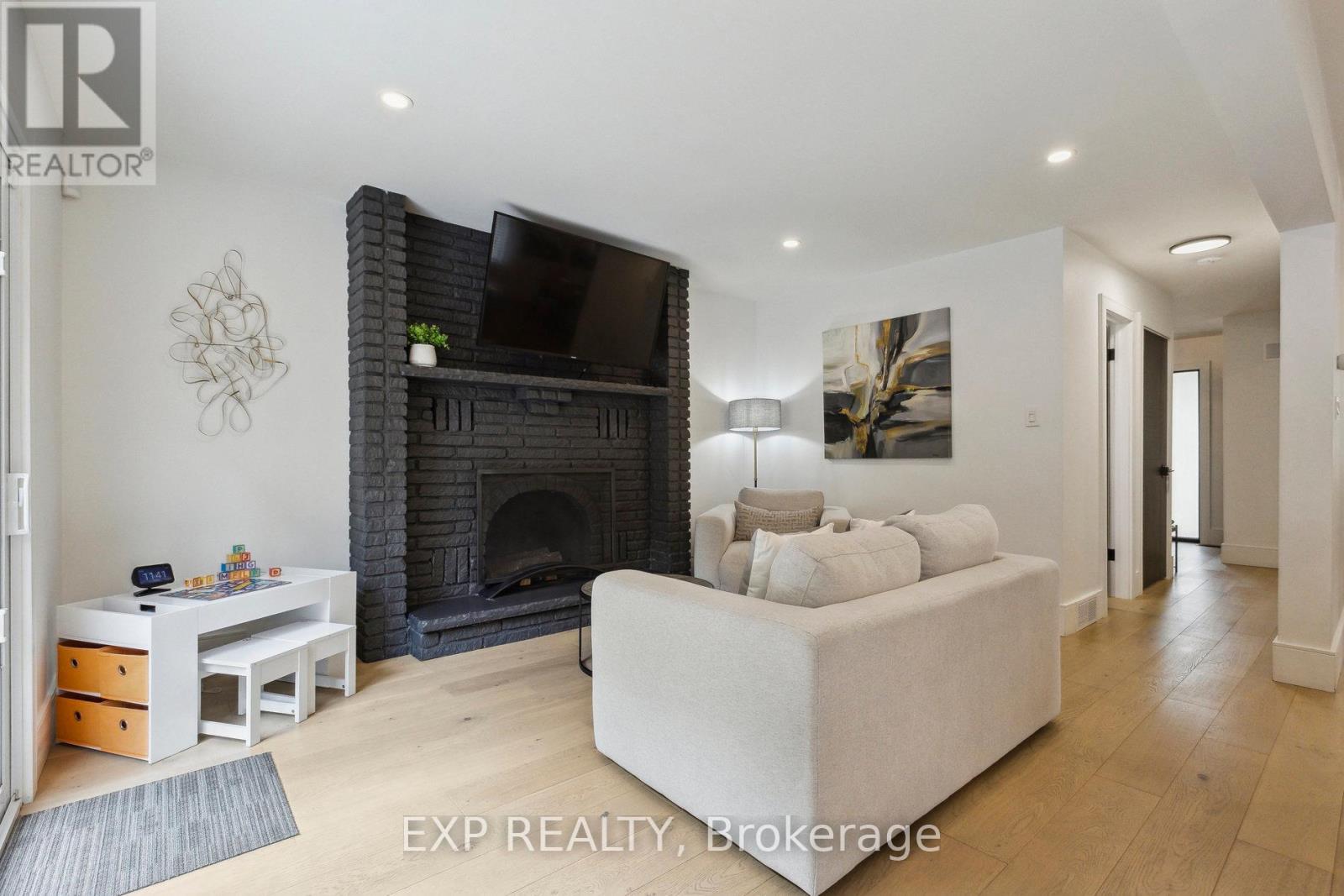 77 Imperial Road N, Guelph, Ontario  N1H 8A1 - Photo 15 - X12426405