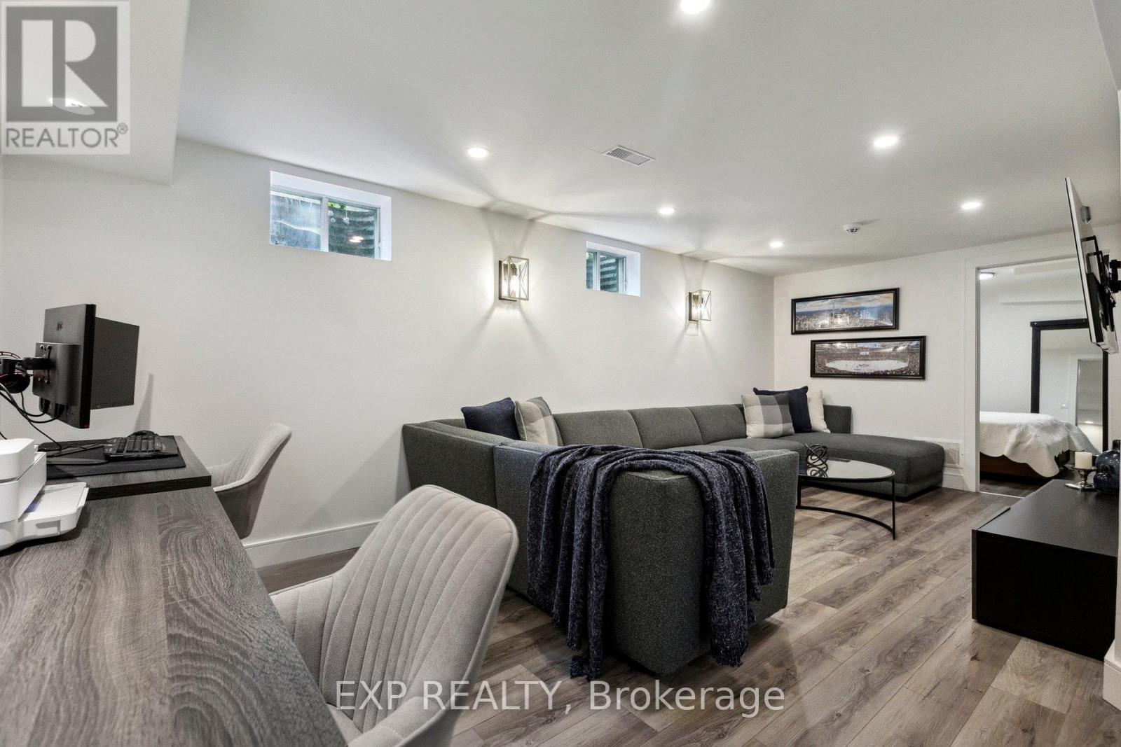 77 Imperial Road N, Guelph, Ontario  N1H 8A1 - Photo 30 - X12426405