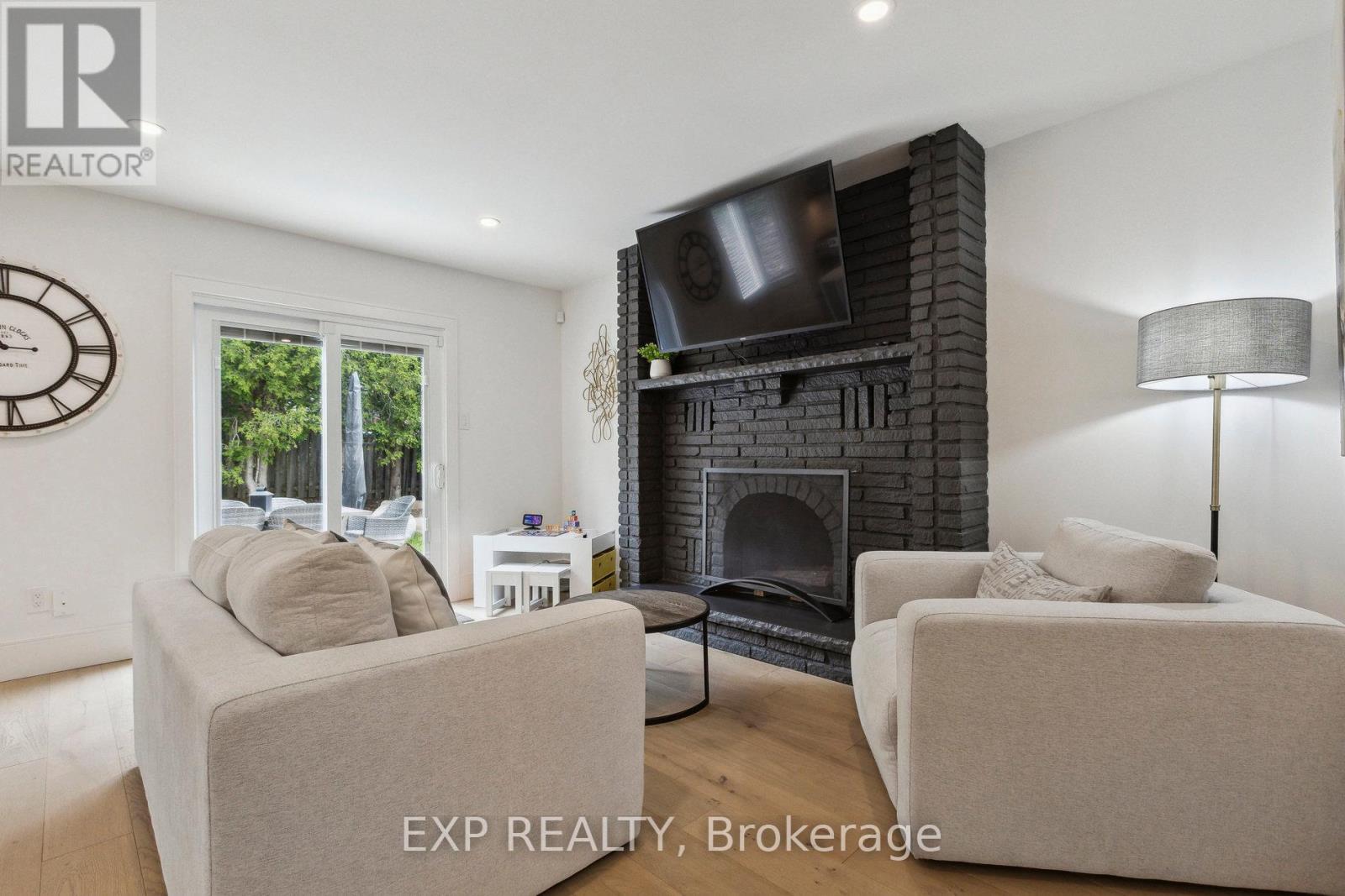 77 Imperial Road N, Guelph, Ontario  N1H 8A1 - Photo 17 - X12426405