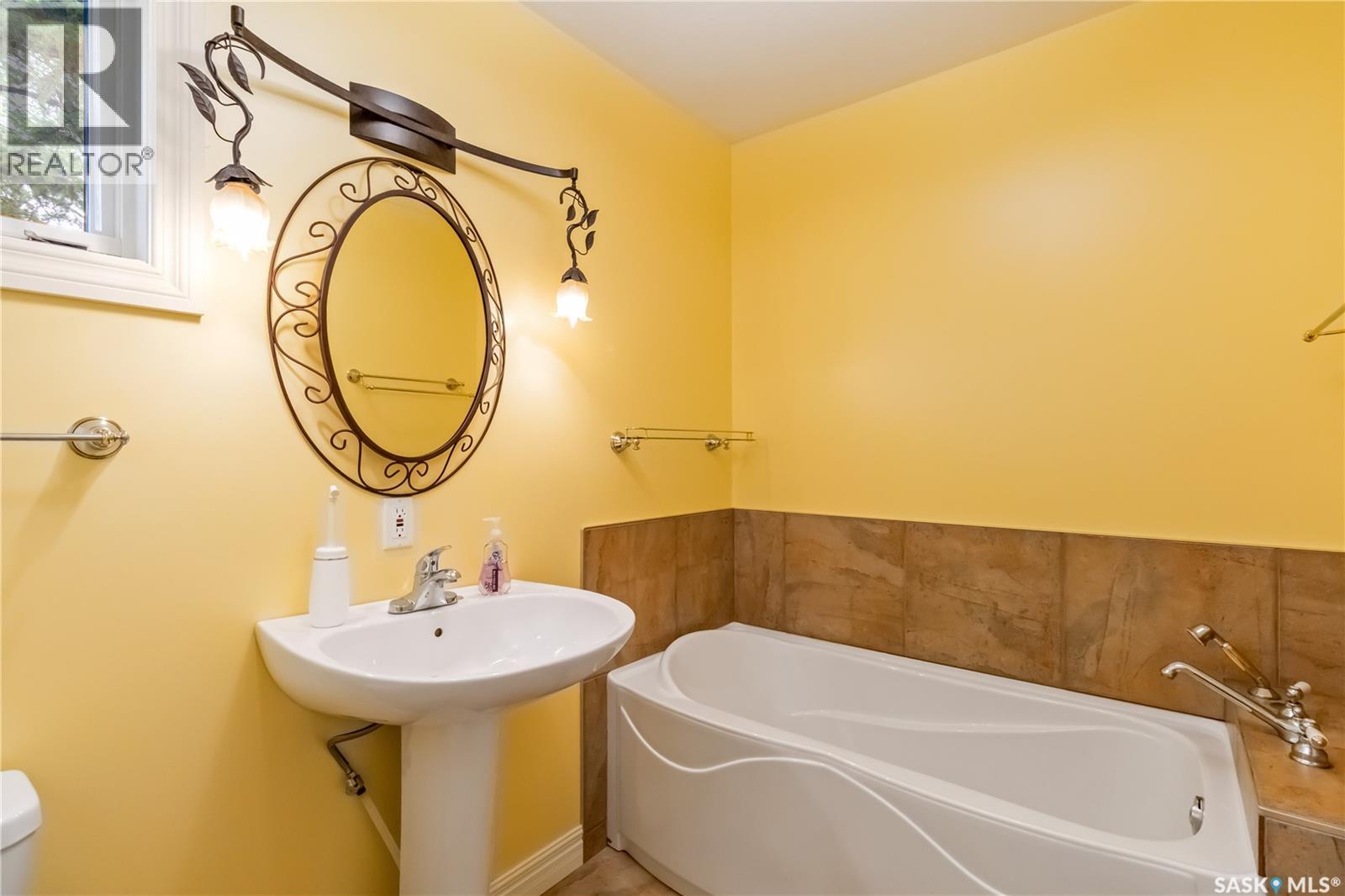 1203 15th Street E, Saskatoon, Saskatchewan  S7N 0R6 - Photo 26 - SK015077