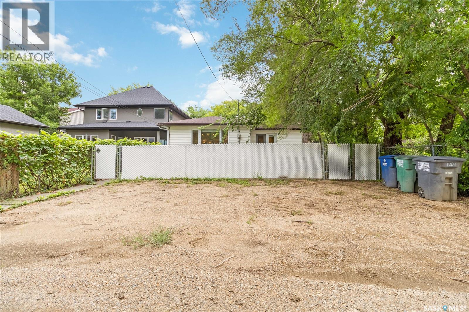 1203 15th Street E, Saskatoon, Saskatchewan  S7N 0R6 - Photo 42 - SK015077