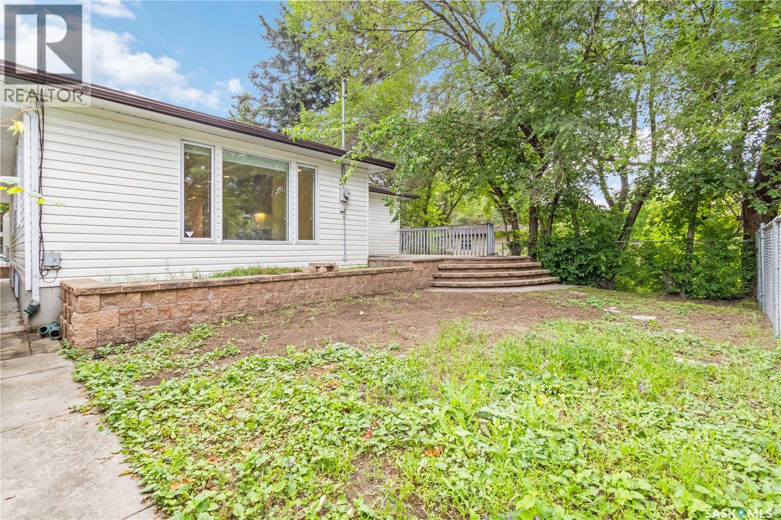 1203 15th Street E, Saskatoon, Saskatchewan  S7N 0R6 - Photo 40 - SK015077