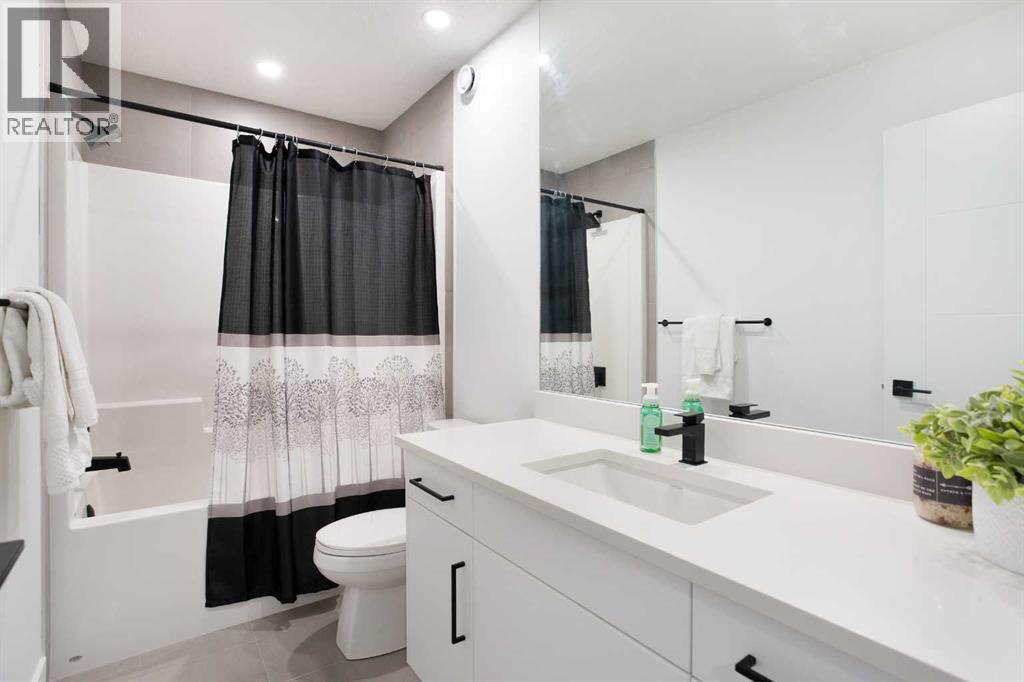 21 Lucas Cove Nw, Calgary, Alberta  T3P 1M4 - Photo 41 - A2253197