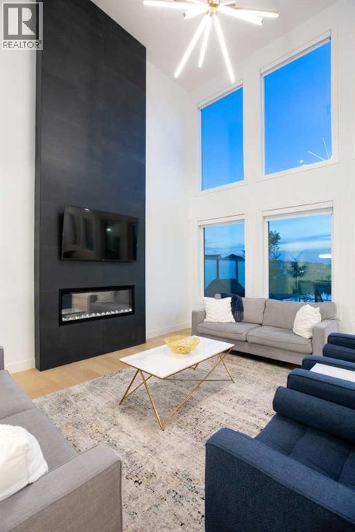 21 Lucas Cove Nw, Calgary, Alberta  T3P 1M4 - Photo 8 - A2253197
