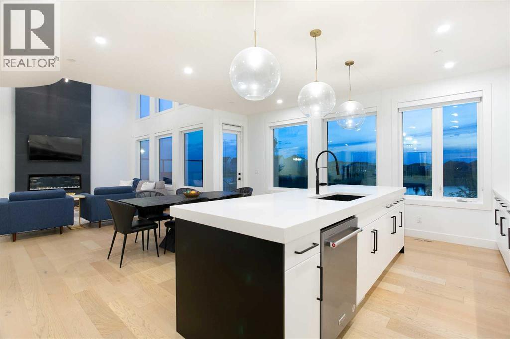 21 Lucas Cove Nw, Calgary, Alberta  T3P 1M4 - Photo 22 - A2253197