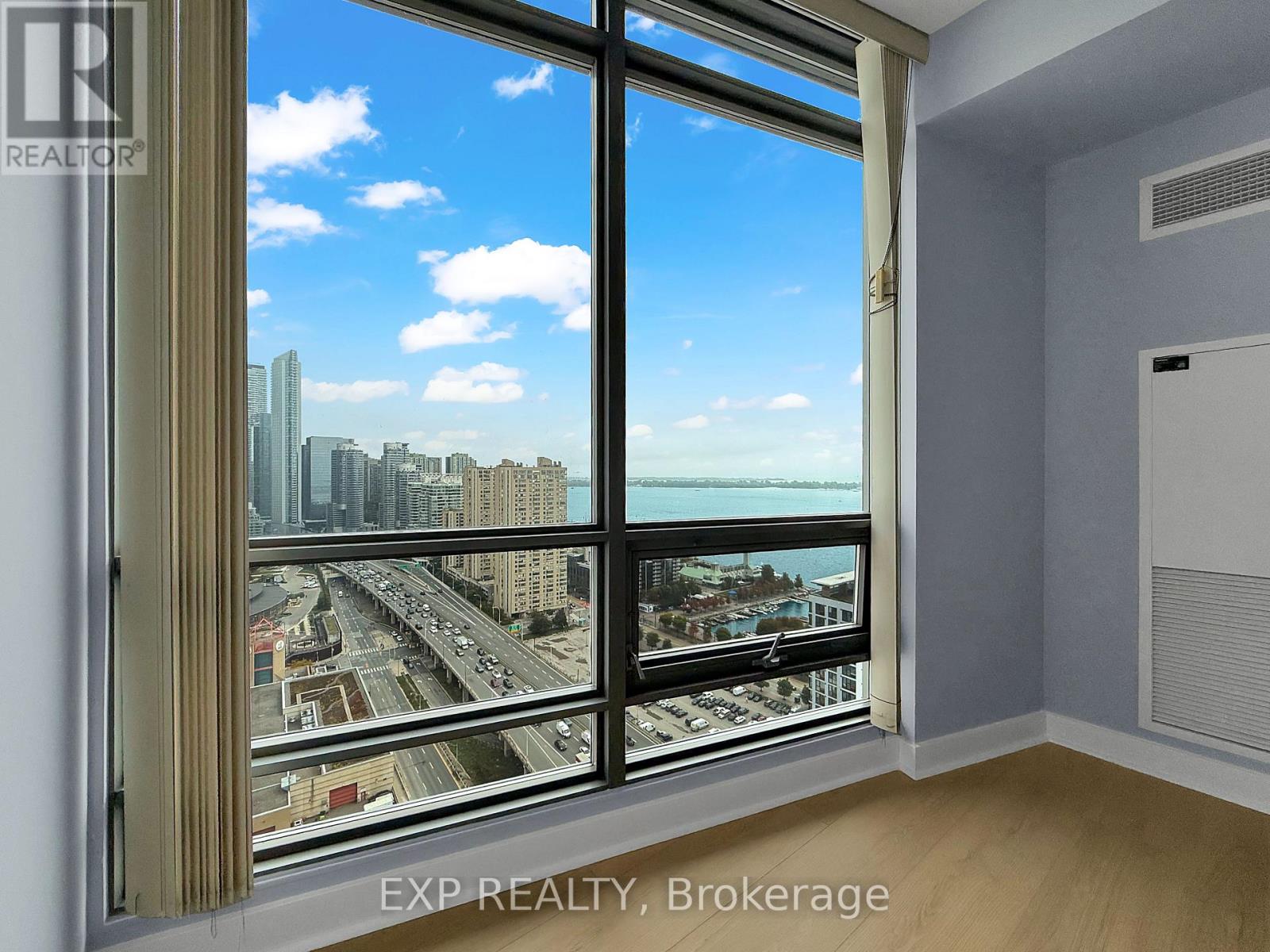 3202 - 5 Mariner Terrace, Toronto, Ontario  M5V 3V6 - Photo 12 - C12427500
