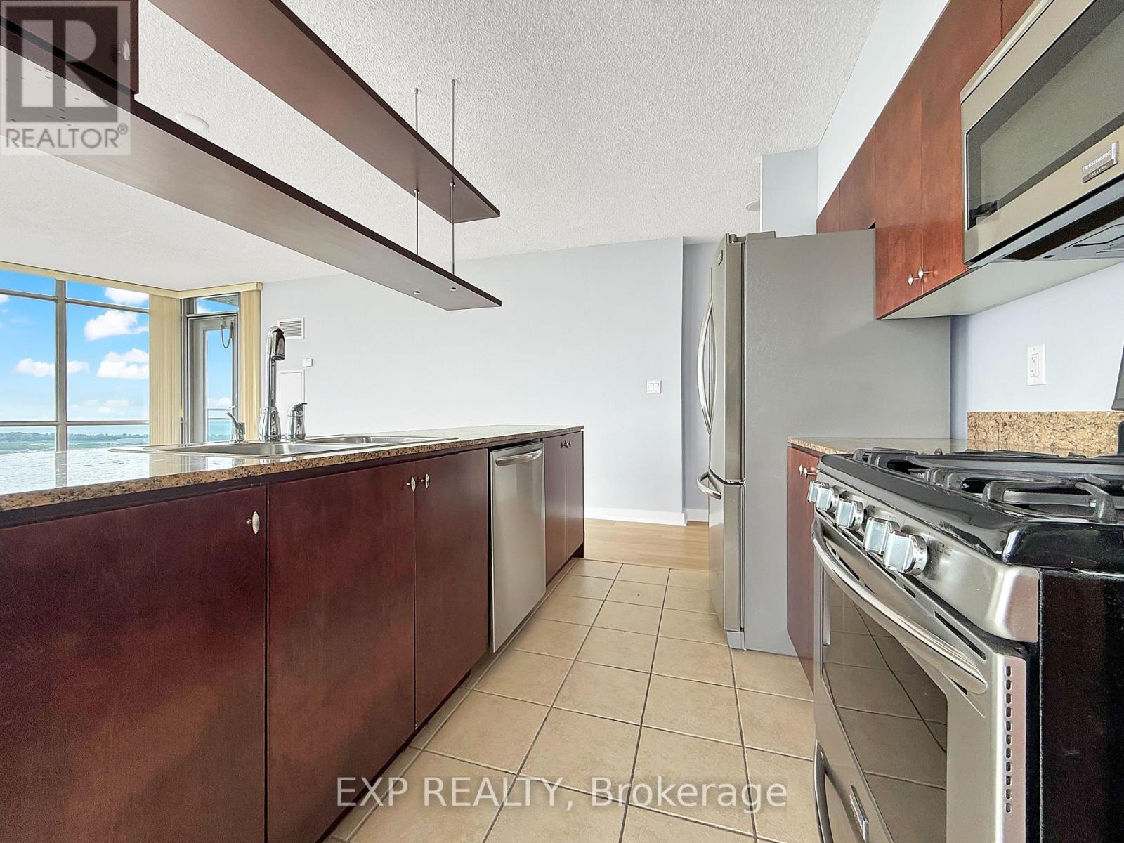 3202 - 5 Mariner Terrace, Toronto, Ontario  M5V 3V6 - Photo 34 - C12427500