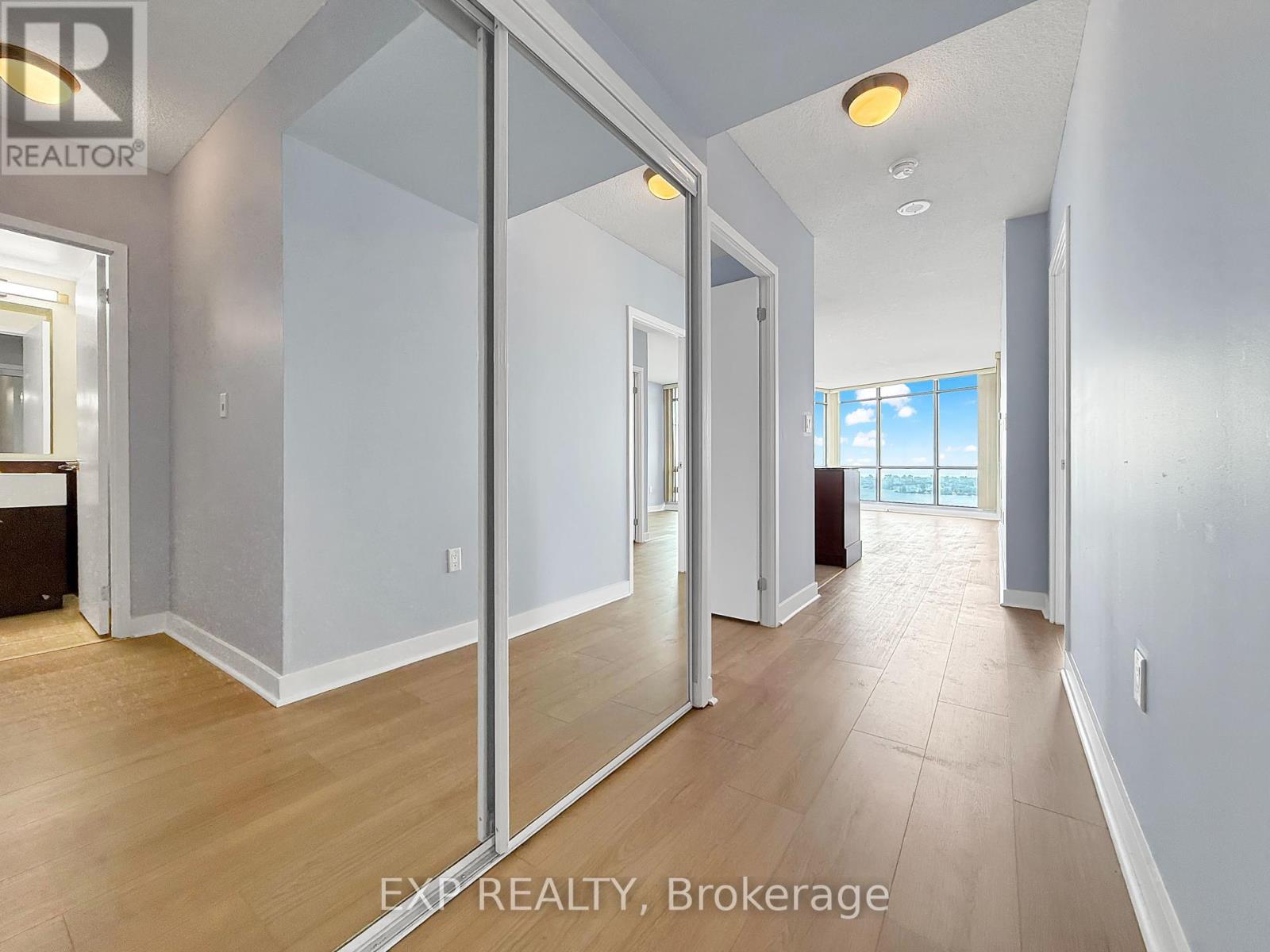 3202 - 5 Mariner Terrace, Toronto, Ontario  M5V 3V6 - Photo 7 - C12427500