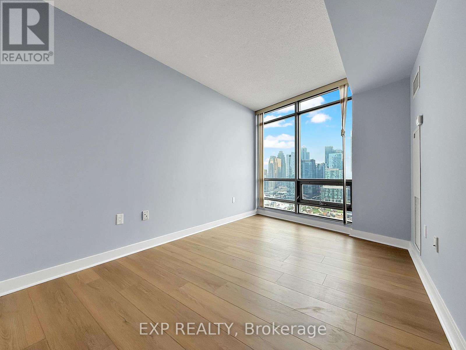 3202 - 5 Mariner Terrace, Toronto, Ontario  M5V 3V6 - Photo 9 - C12427500