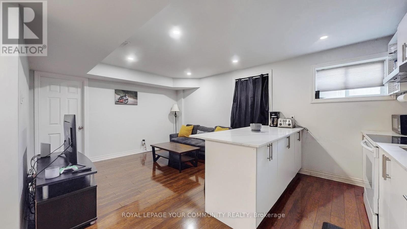 61 Mynden Way, Newmarket, Ontario  L3X 3A8 - Photo 45 - N12419291