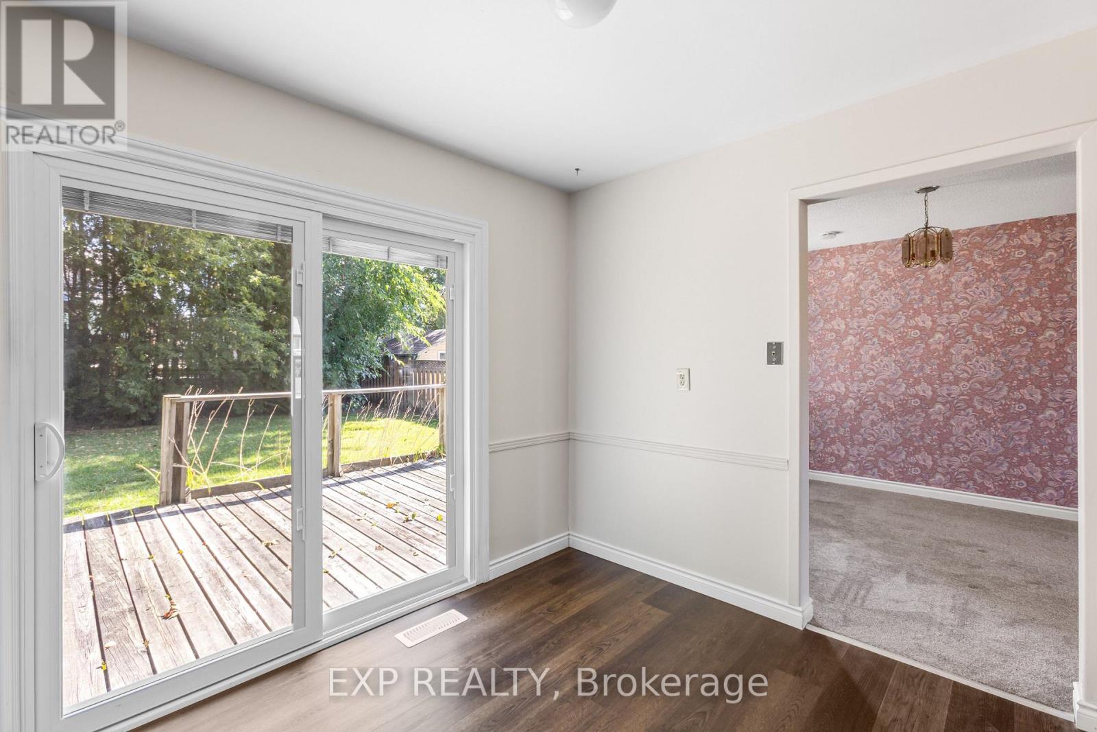70 Pilkington Crescent, Whitby, Ontario  L1N 6G1 - Photo 14 - E12427567