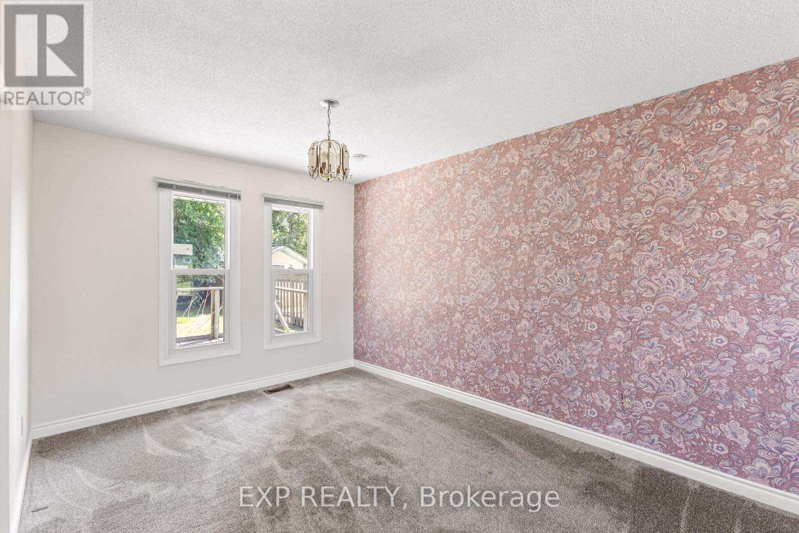 70 Pilkington Crescent, Whitby, Ontario  L1N 6G1 - Photo 9 - E12427567
