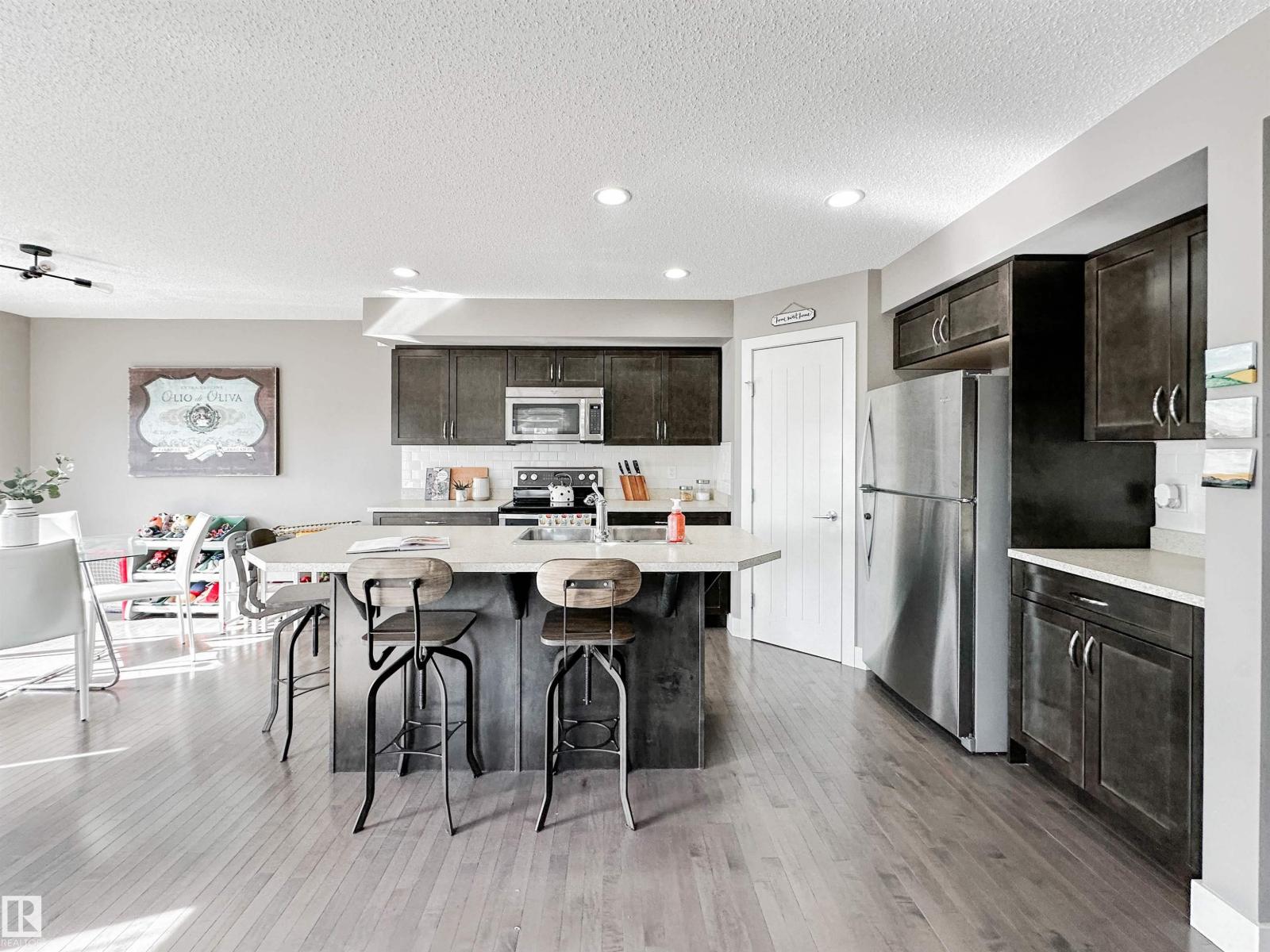 12009 167a Av Nw, Edmonton, Alberta  T5X 0G5 - Photo 7 - E4459533