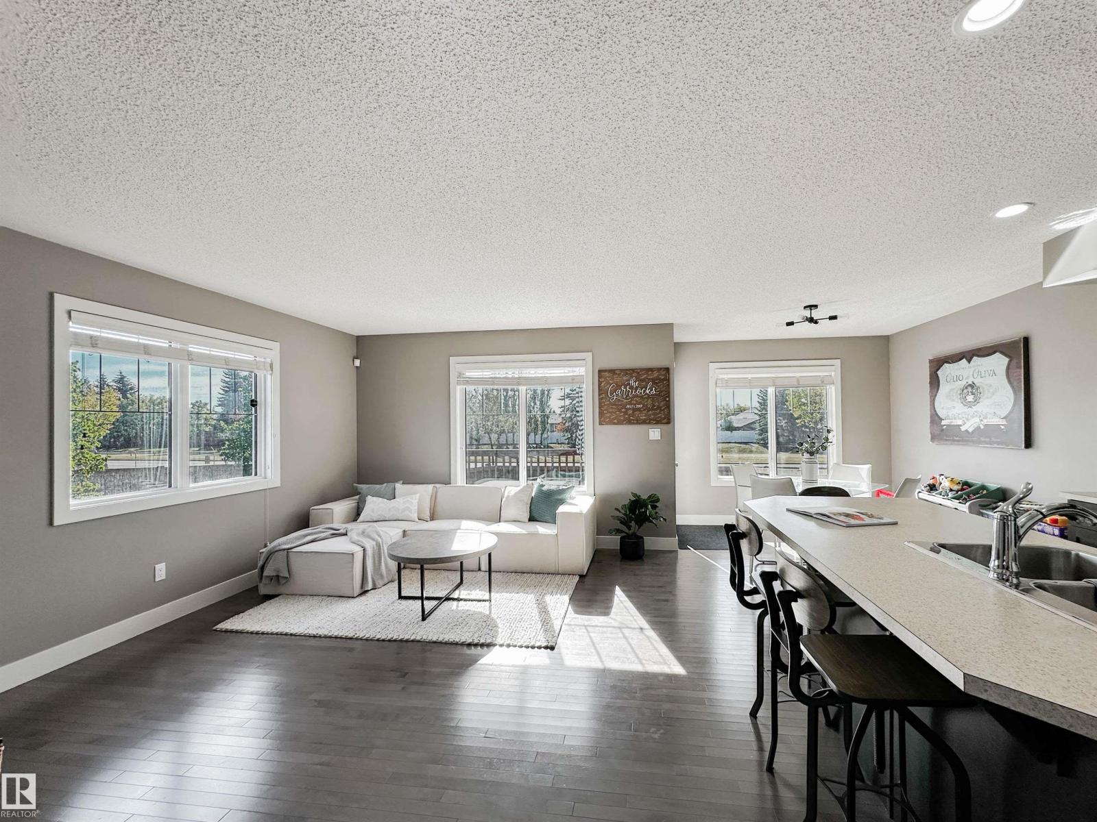 12009 167a Av Nw, Edmonton, Alberta  T5X 0G5 - Photo 18 - E4459533