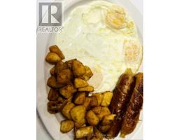 14 - 16715 YONGE STREET, Newmarket, Ontario