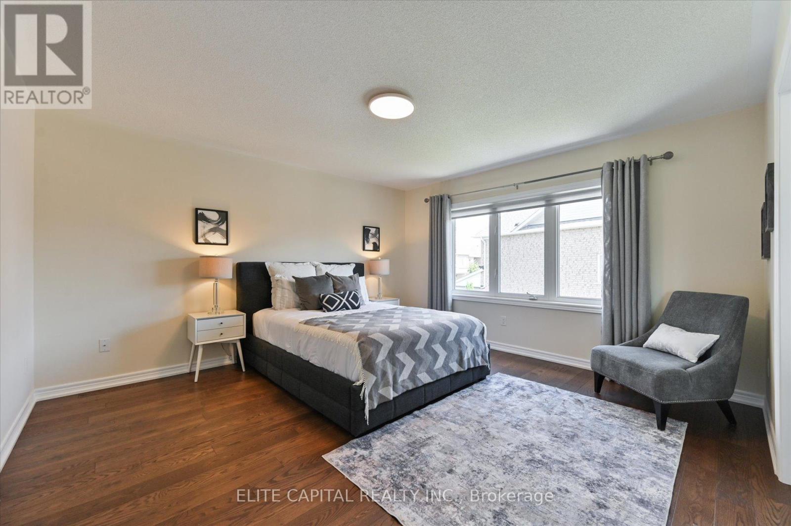 7 Salix Avenue, Whitchurch-Stouffville, Ontario  L4A 1S1 - Photo 21 - N12427483