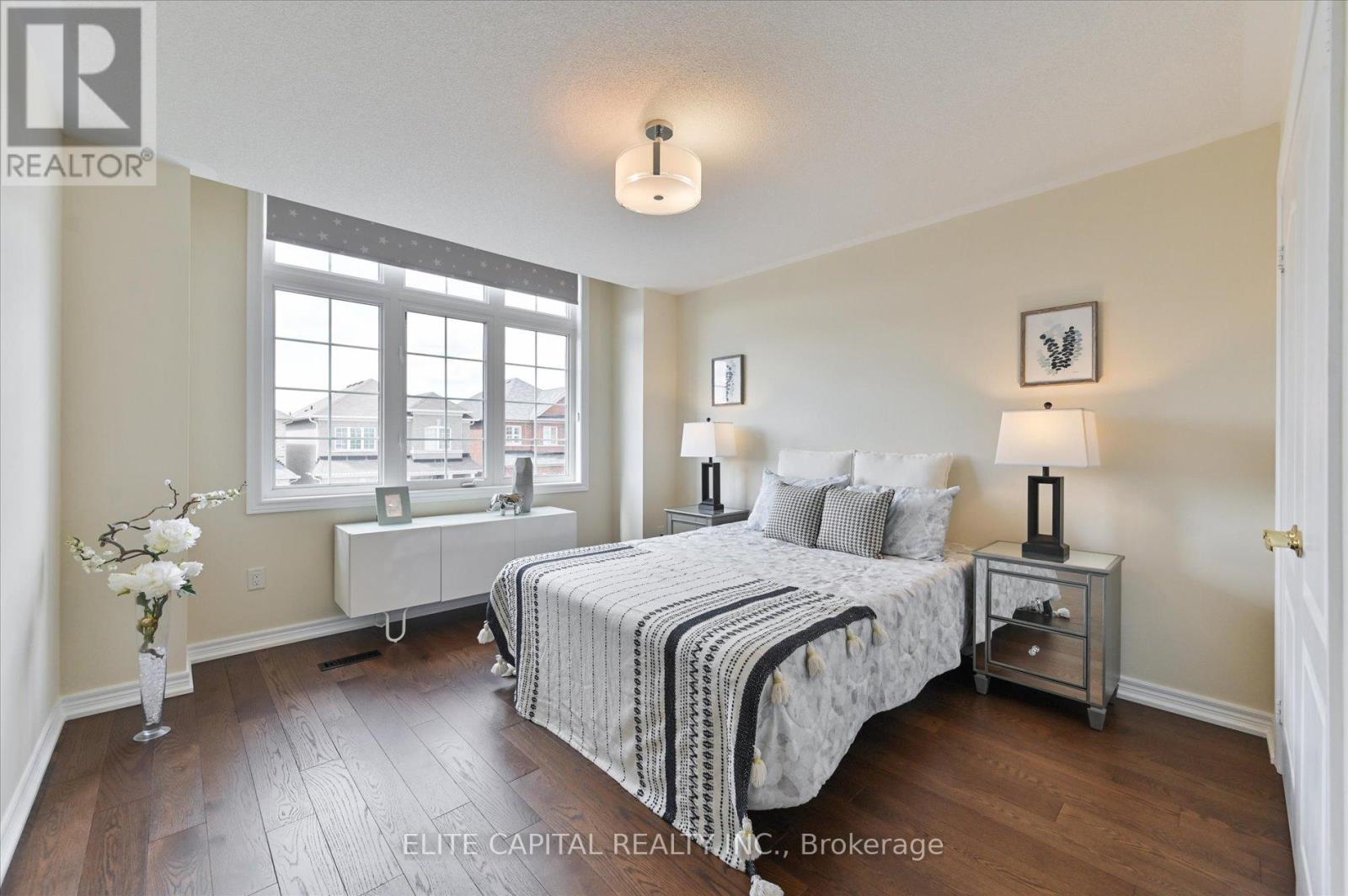 7 Salix Avenue, Whitchurch-Stouffville, Ontario  L4A 1S1 - Photo 28 - N12427483