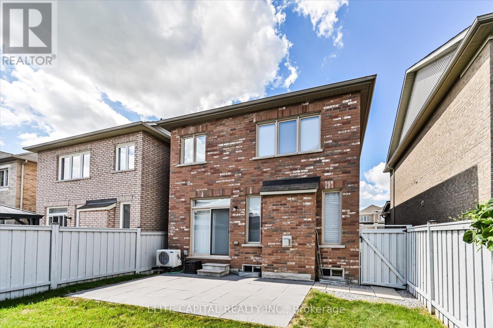 7 Salix Avenue, Whitchurch-Stouffville, Ontario  L4A 1S1 - Photo 32 - N12427483