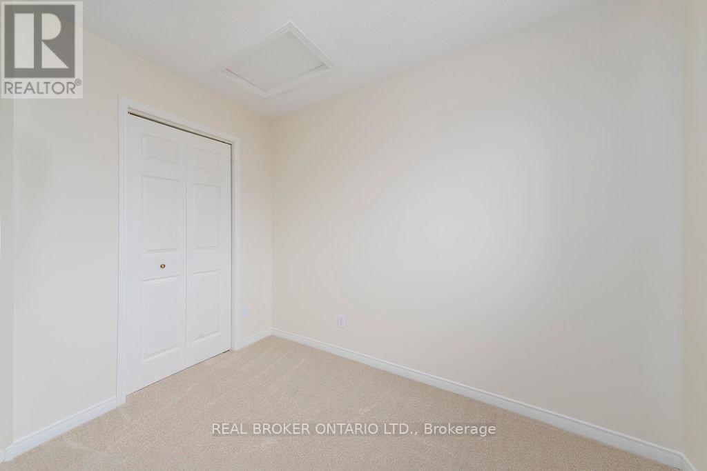 8 Drayton Private, Ottawa, Ontario  K1K 4R1 - Photo 21 - X12427511