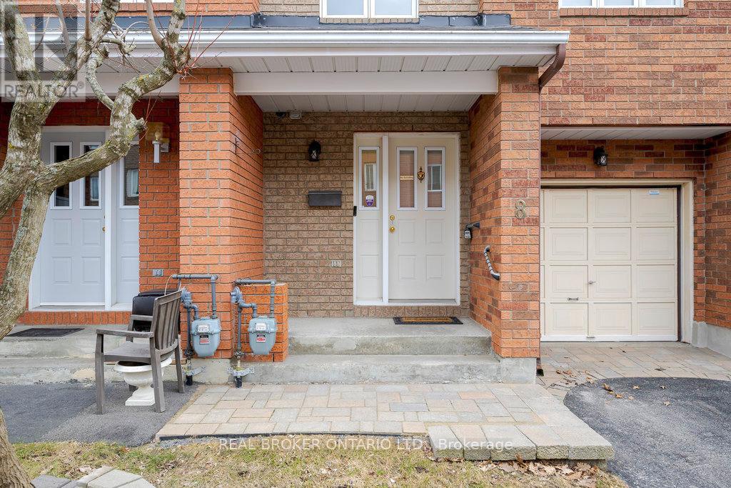 8 Drayton Private, Ottawa, Ontario  K1K 4R1 - Photo 6 - X12427511