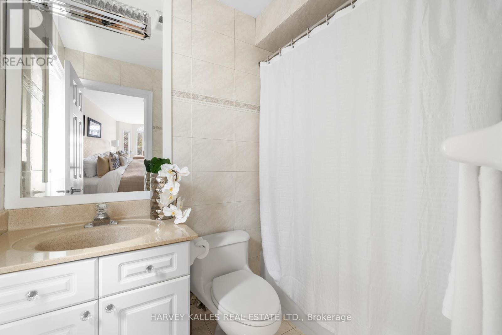 60 Bowan Court, Toronto, Ontario  M2K 3A7 - Photo 26 - C12421107