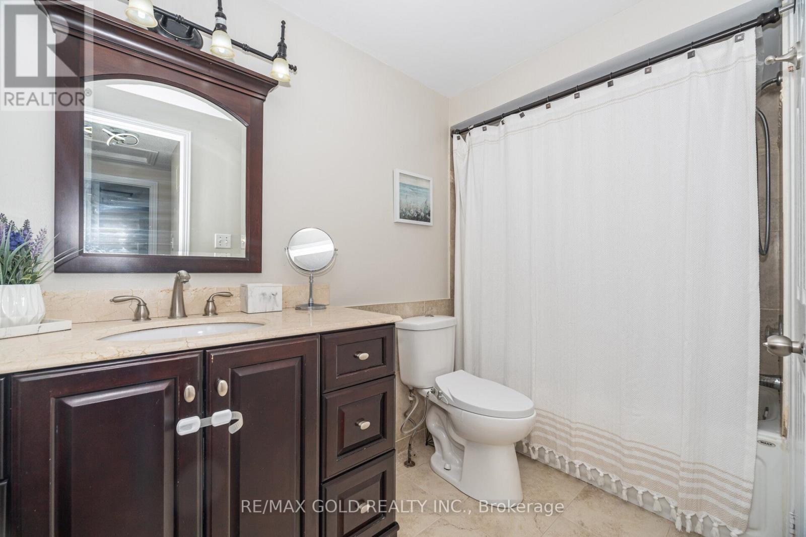 26 Flemington Drive, Caledon, Ontario  L7C 1B5 - Photo 30 - W12427476