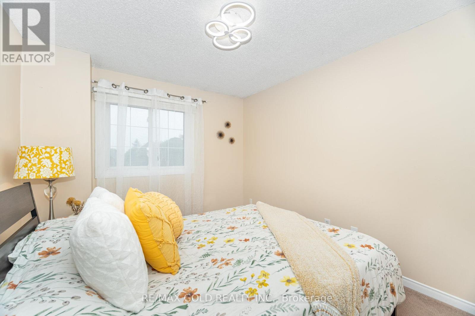 26 Flemington Drive, Caledon, Ontario  L7C 1B5 - Photo 35 - W12427476